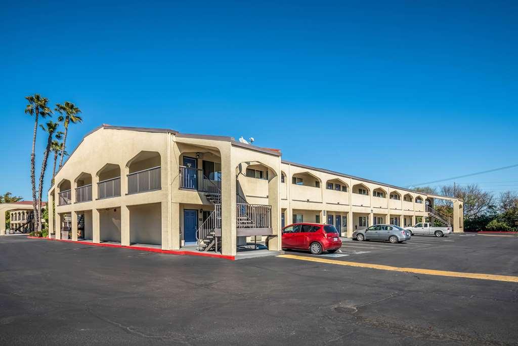 Motel 6-Lodi, Ca エクステリア 写真